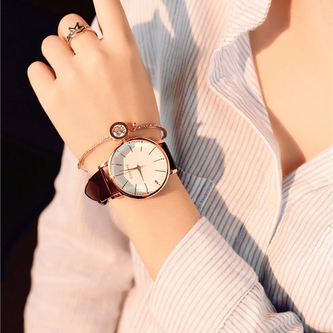 Polygonal mirror ladies watch
