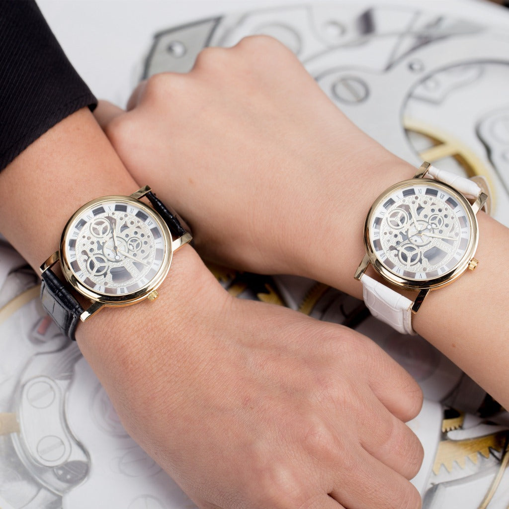Energy-saving with hollow non mechanical watch