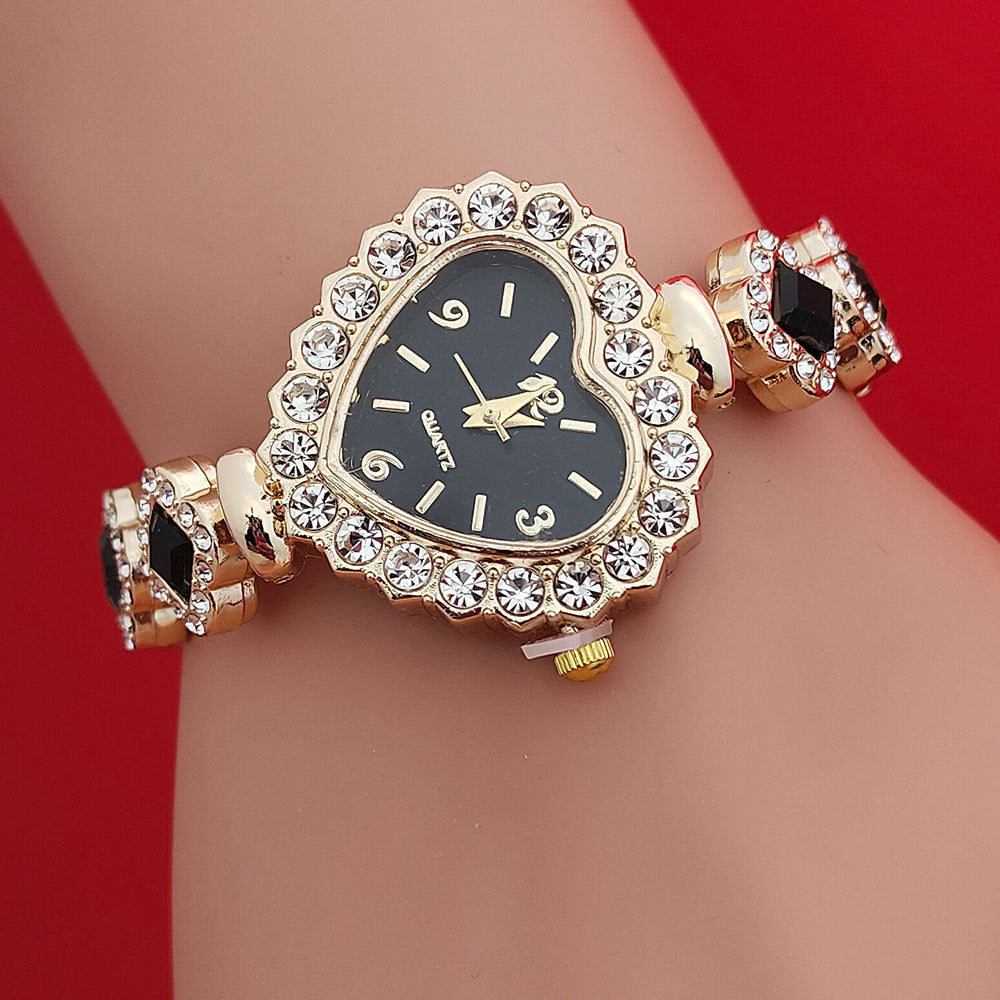 Fashion Love Shape Bracelet Watch Set Diamond Colored Heart