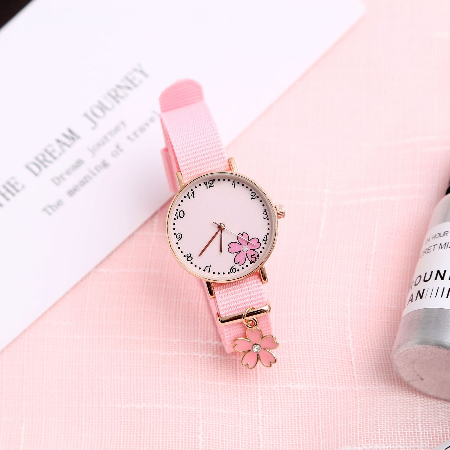 Girl Heart Watch Girl Cute Pendant Macaron Female Watch