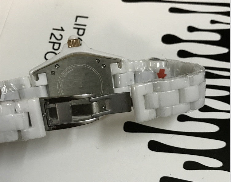Ceramic quartz watch