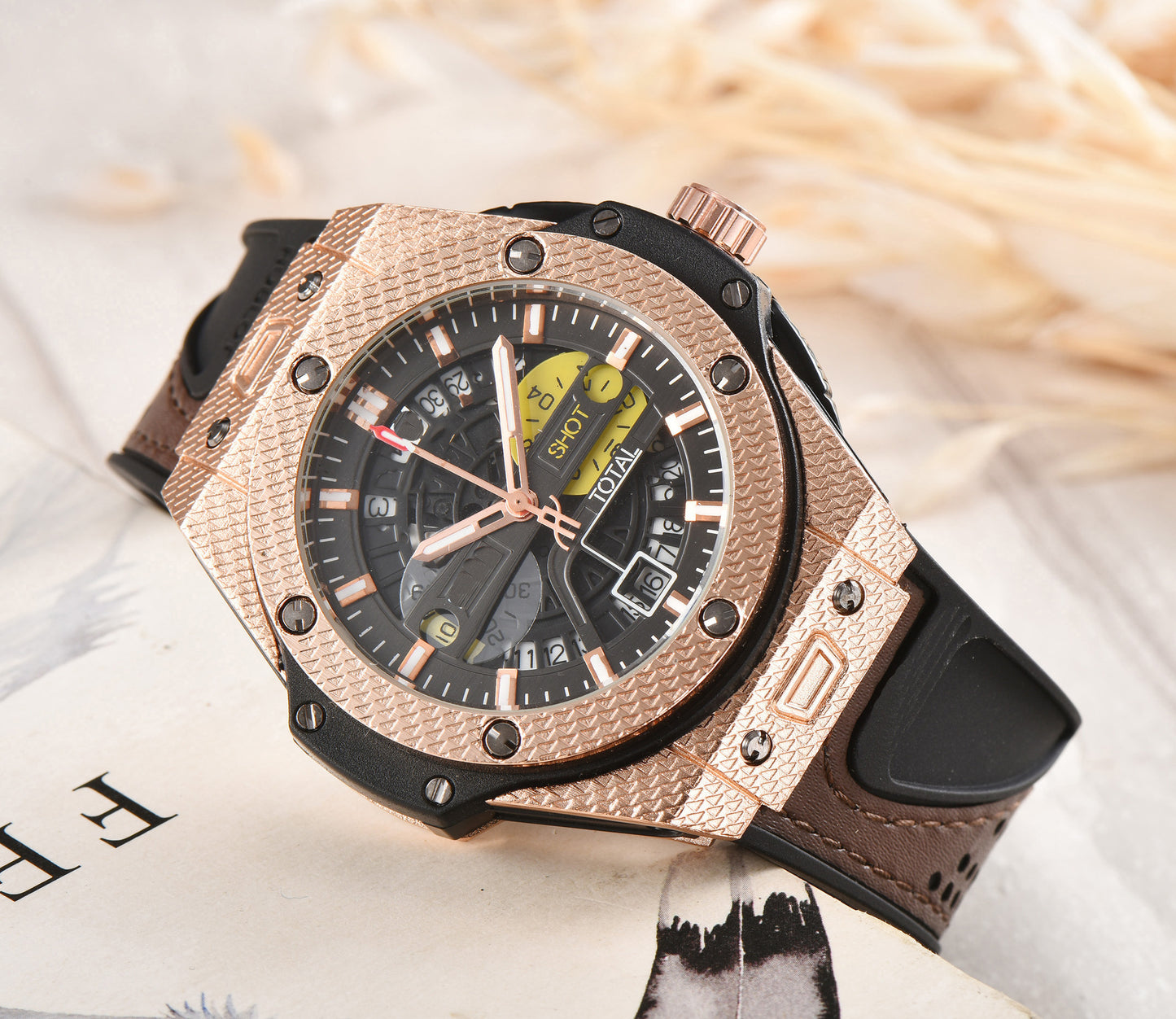 High-end casual hollow quartz watch