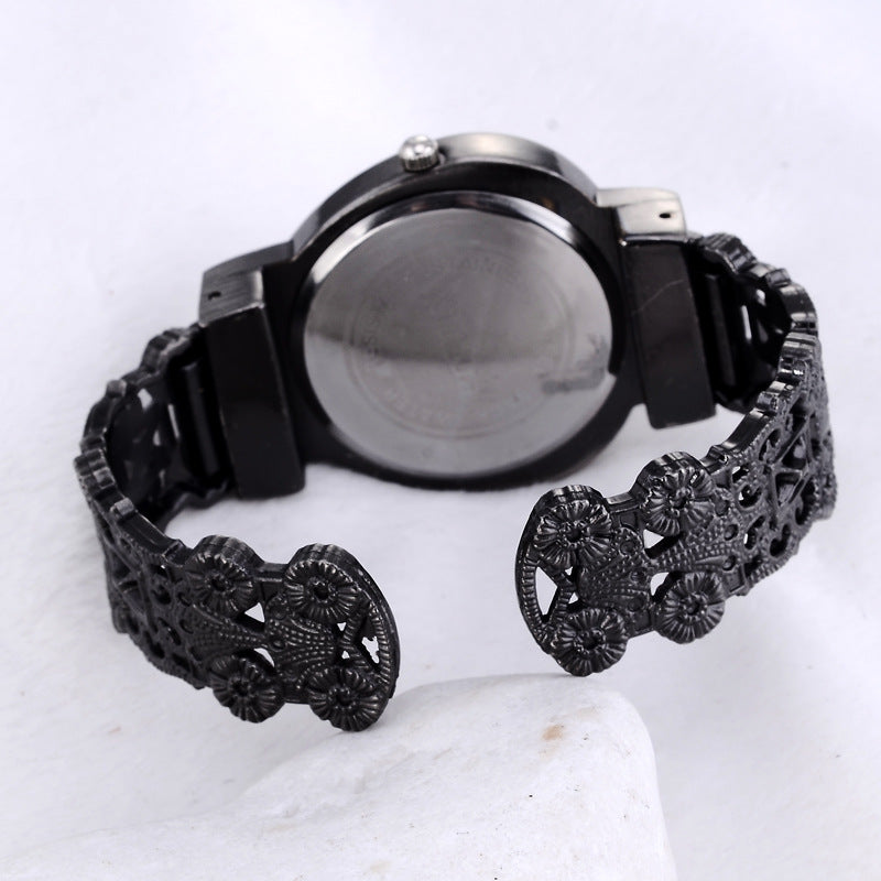 Peach Heart Full Diamond Girls Bracelet Quartz Watch