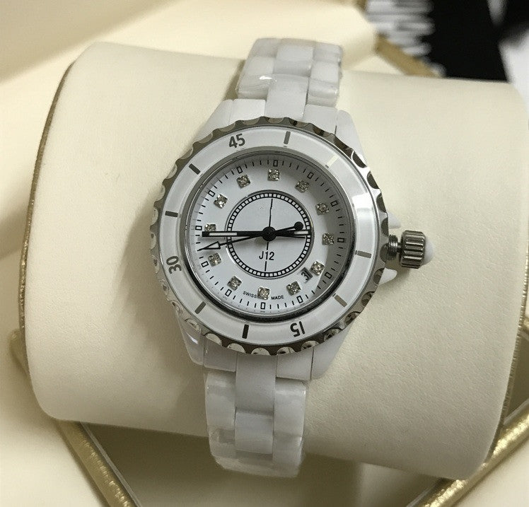 Ceramic quartz watch