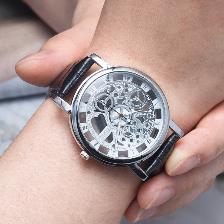 Energy-saving with hollow non mechanical watch