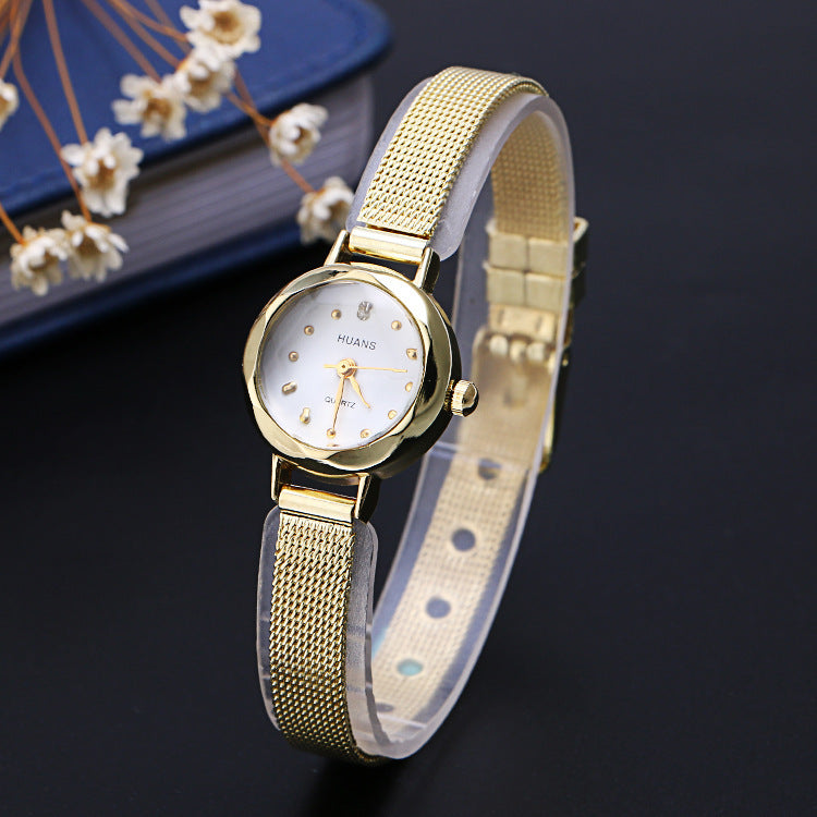 Korean fashion ladies watch small diamond bracelet watch