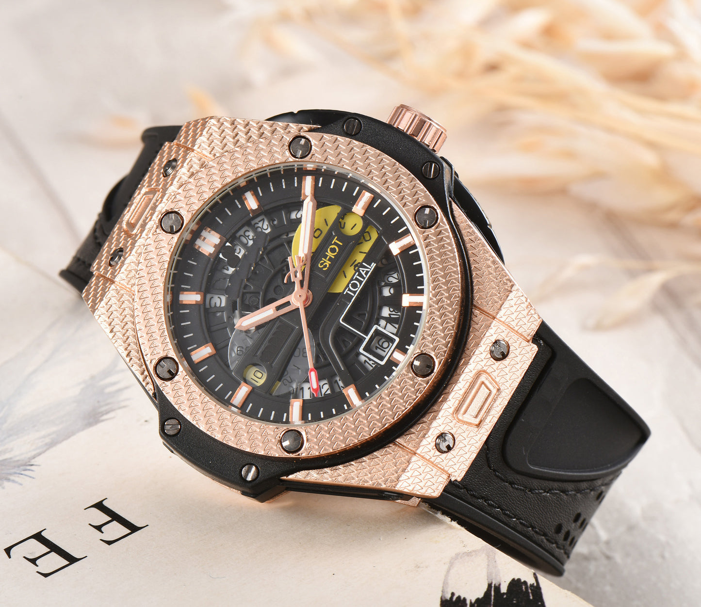 High-end casual hollow quartz watch