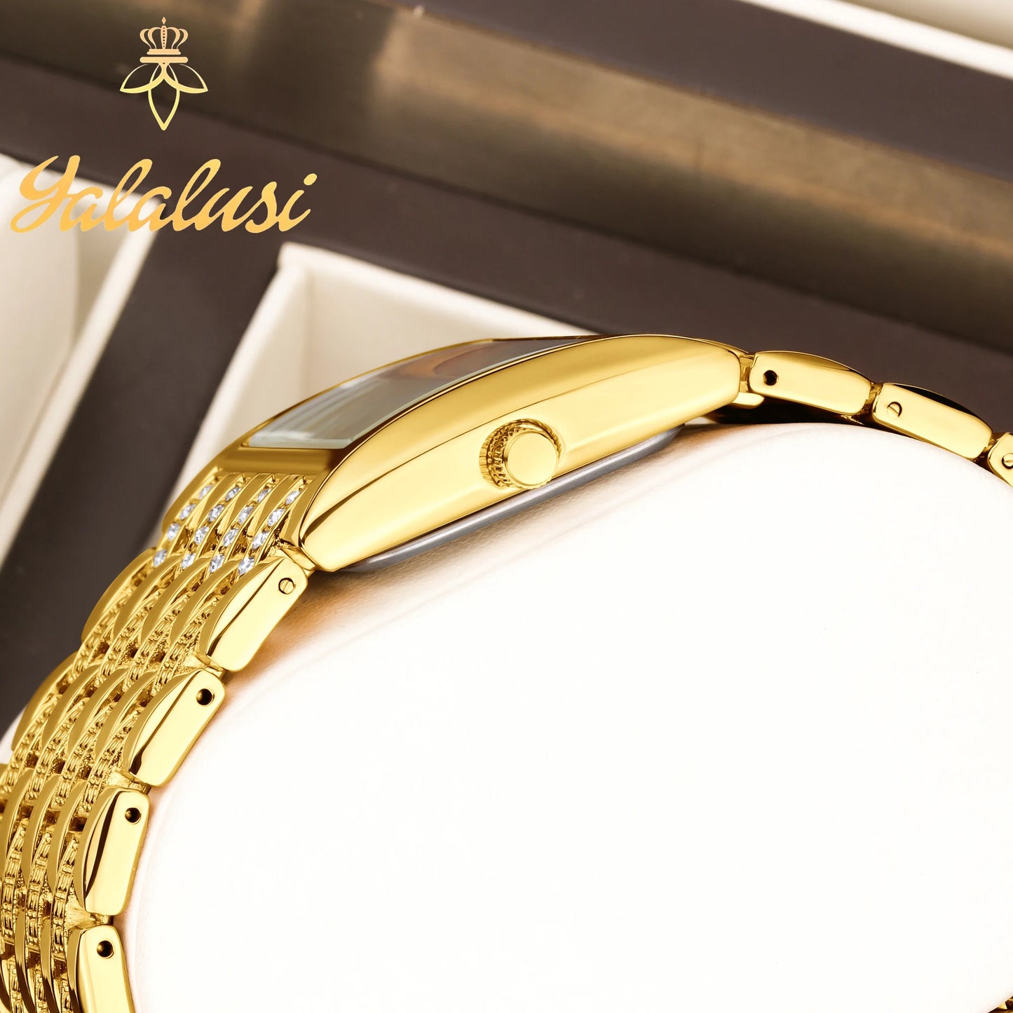 Brand: Fashionable Women's Waterproof Quartz Bracelet