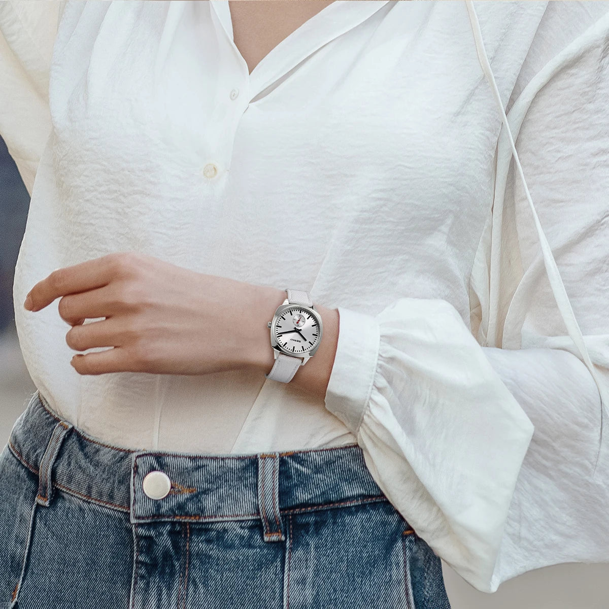 Ladies Railway Watch Canvas Women Wristwatch Quartz